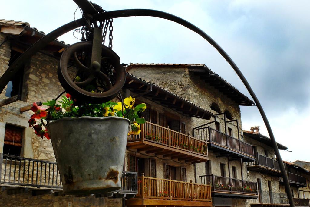 Apartment Sant Francesc Olot Exterior foto